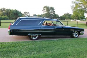 Cadillac DeVille 9-passenger Station Wagon by WISCO 1969 года 